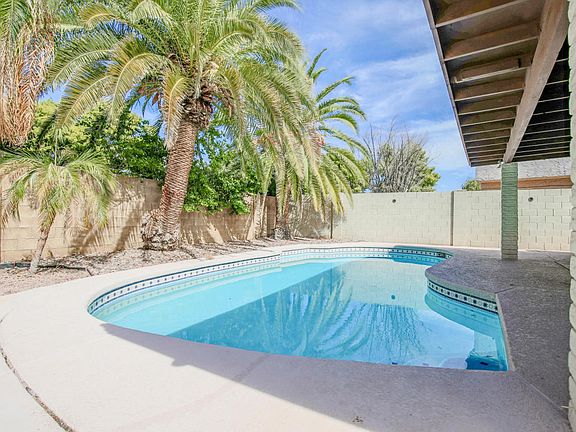 5th image of 3010 W Sahuaro Dr