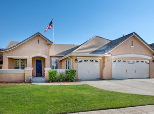 2966 Richert Ave, Clovis, CA 93611