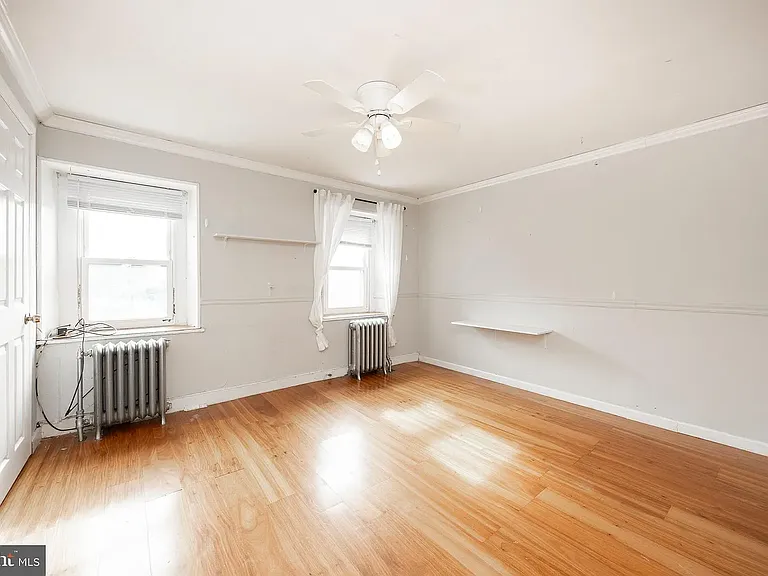 158 Roxborough Ave #A — Photo 20