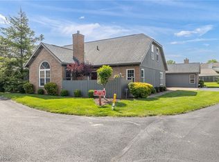 1055 N Jefferson St UNIT B, Medina, OH 44256