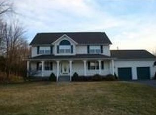 49 Shore Blvd, Slate Hill, NY 10973