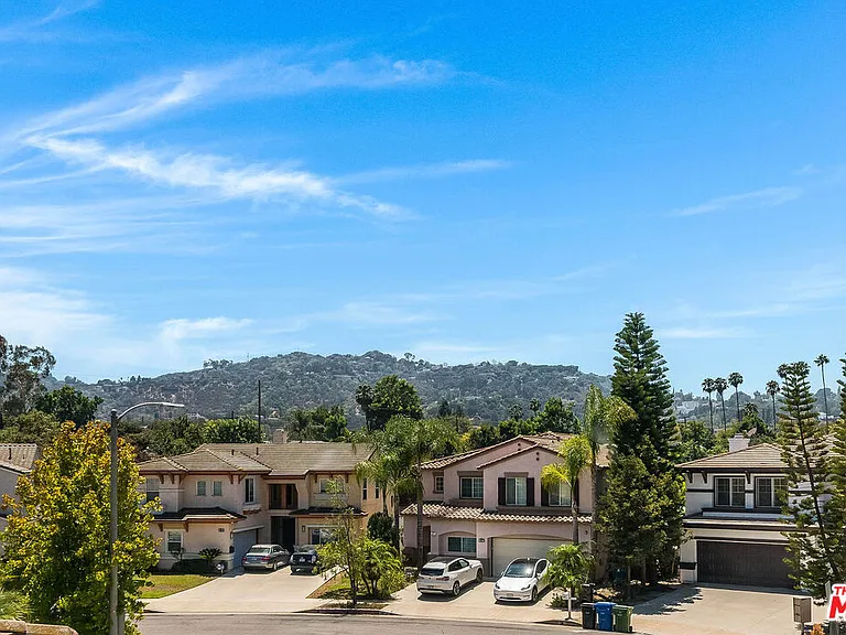 10645 Chiquita St — Photo 36