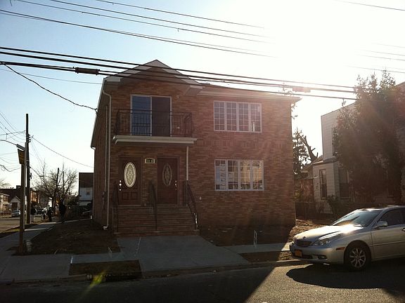 2nd image of 11842 196th St
