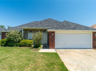 2559 Appleglen, Springdale, AR 72764