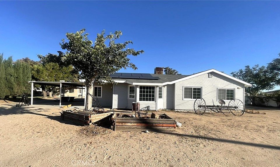 1st image of 15900 Mesquite St