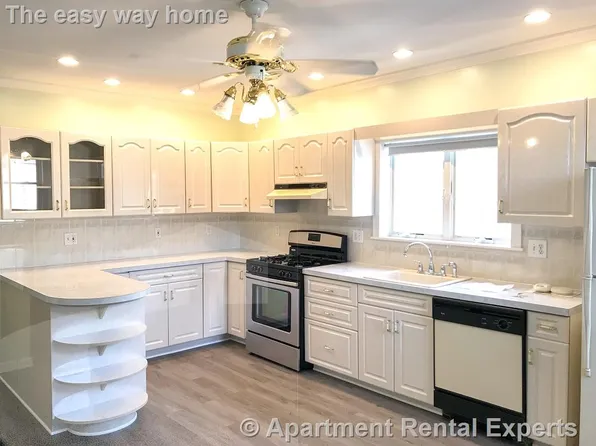 25 Lake St, Arlington, MA