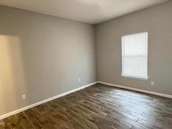 2nd image of 3631 KIRKPATRICK Circle #2
