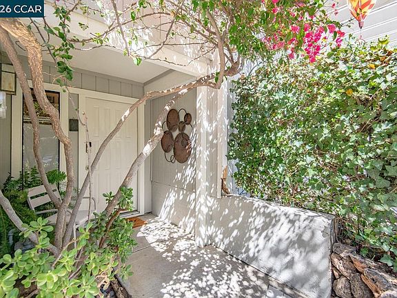 5th image of 2454 Heatherleaf Ln