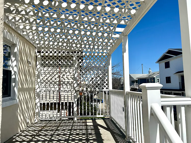 105 Mitchell Ave #UPPER — Photo 6