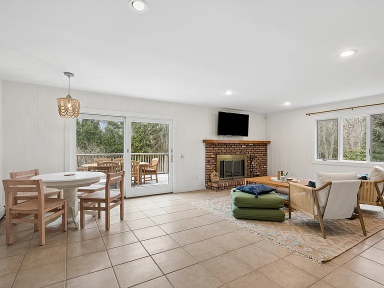 15 Windwood Ct — Photo 9
