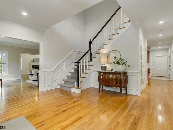 2nd image of 3 Connet Ln