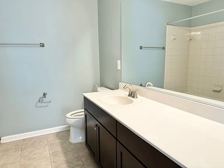 7 Coulter Ln — Photo 16