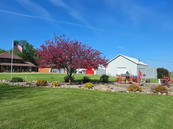 77328 380th Ave, Lakefield, MN 56150