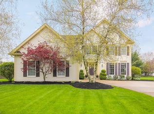 8652 Forest View Dr, Olmsted Falls, OH