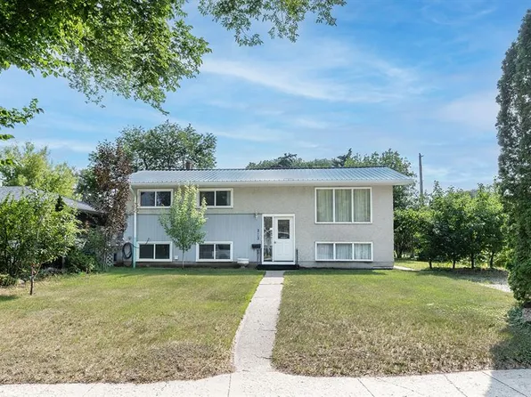 2113 Louise AVENUE, Saskatoon, SK S7J 3K2