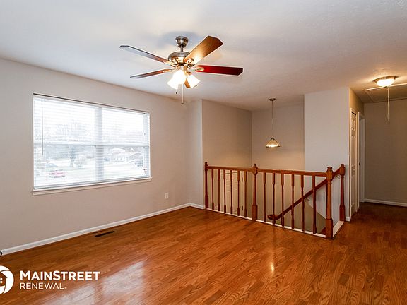 3rd image of 9305 Pirouette Ave