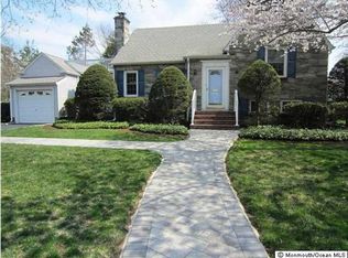 24 Carlile Ter, Little Silver, NJ