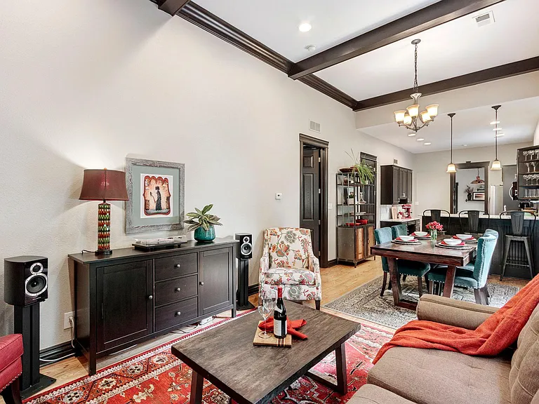 1711 Martin Luther King Blvd — Photo 4