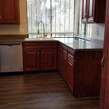5th image of 3414 Manzano Cir