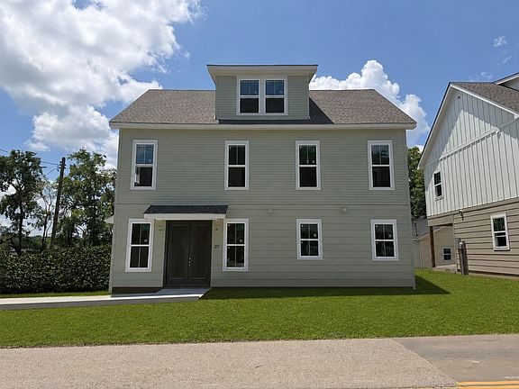 3rd image of 311 Whitsett Rd
