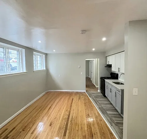 270 Stuyvesant Ave Photo 1