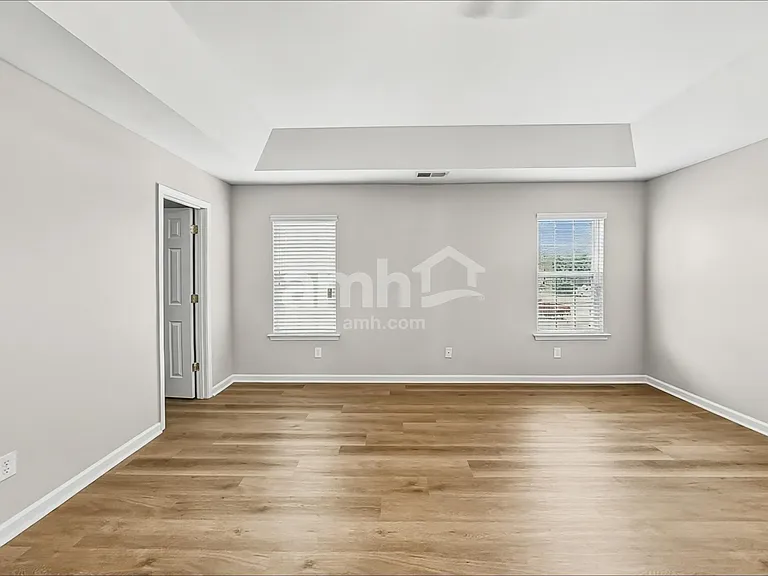 10116 Hawkeye Dr — Photo 9