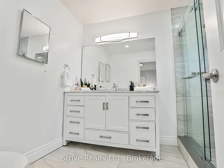 23 Cherry Blossom Cres #UPPER — Photo 15
