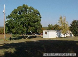 801 Doc Ridgeway Dr, Macks Creek, MO 65786