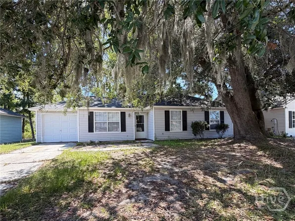 217 Laurelwood Drive, Savannah, GA 31419