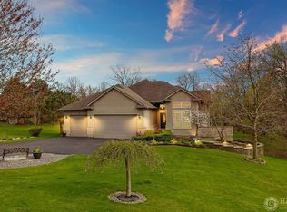 1601 Tecumseh Dr, McHenry, IL 60050