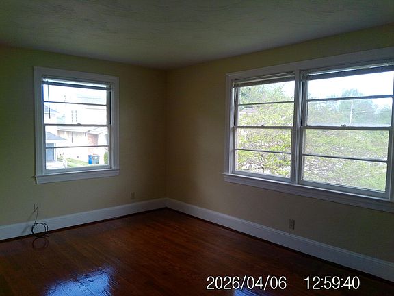 4th image of 181 Dupre Ave #8