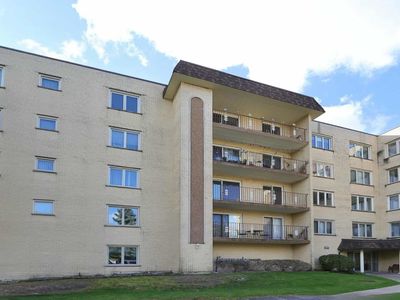 4106 N Narragansett Ave APT 301, Chicago, IL, 60634