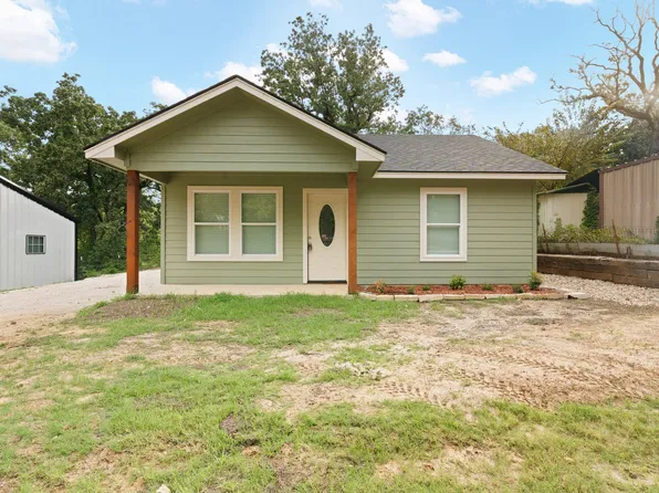 62 Live Oak St, Alvarado, TX 76009