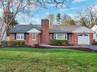 109 5th Ave, Saratoga Springs, NY 12866