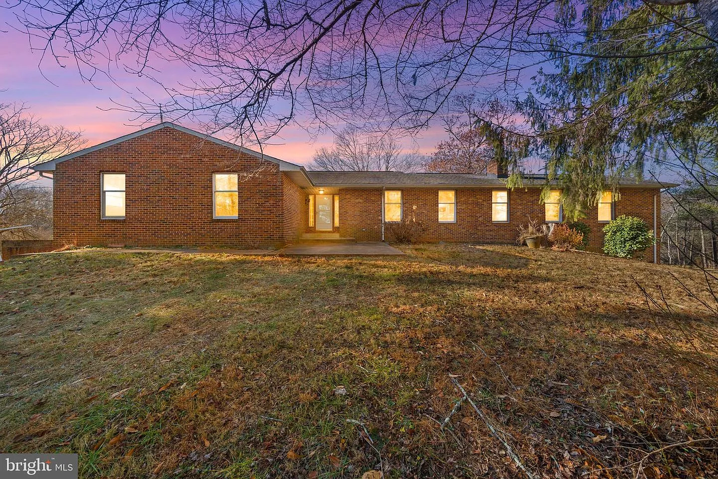 14428 Lee Hwy photo 1