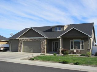 8605 Garden Ave, Yakima, WA 98908