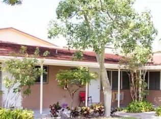 540 NE 44th St #10, Boca Raton, FL 33431