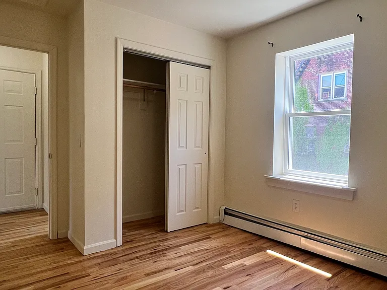 101 Washington St #3 — Photo 6