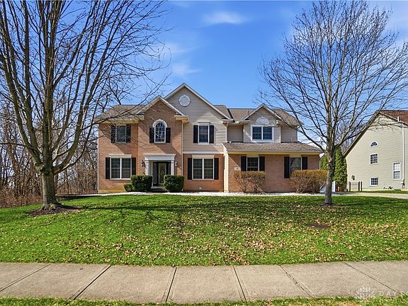 2nd image of 75 Triple Crown Cir