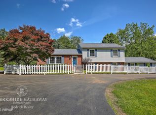 35 Boston Cove Rd, Hughesville, PA 17737