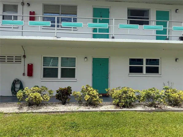 6000 21st St N APT 6, Saint Petersburg, FL 33714