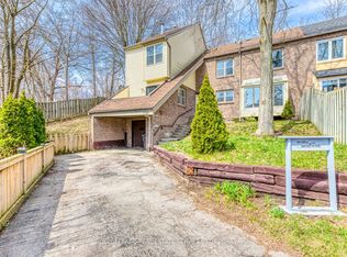 1108 Kos Blvd, Mississauga, ON L5J 4L6