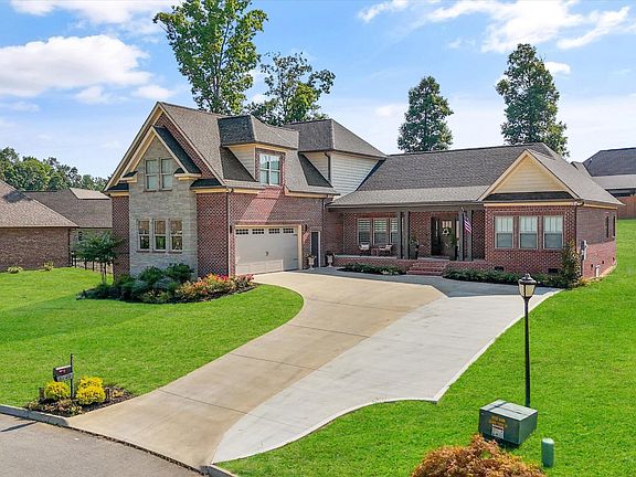 2nd image of 1144 Cobblestone Dr