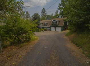 205 S Pine St, Peck, ID 83545