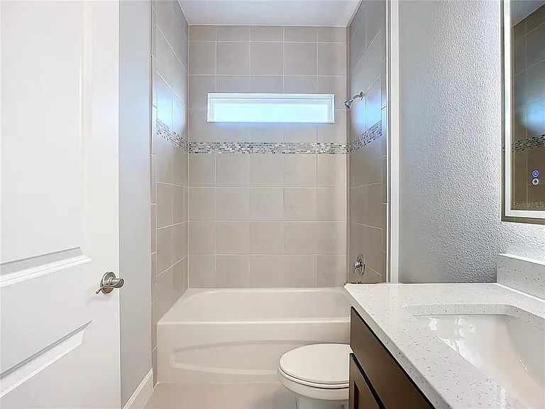 16 Egan Dr — Photo 44