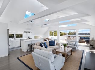 5 Marlin Dr, Amagansett, NY 11930