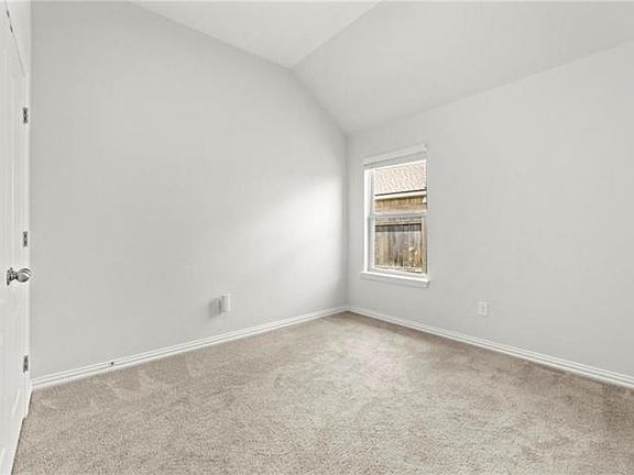 5th image of 16845 Caperi Dr