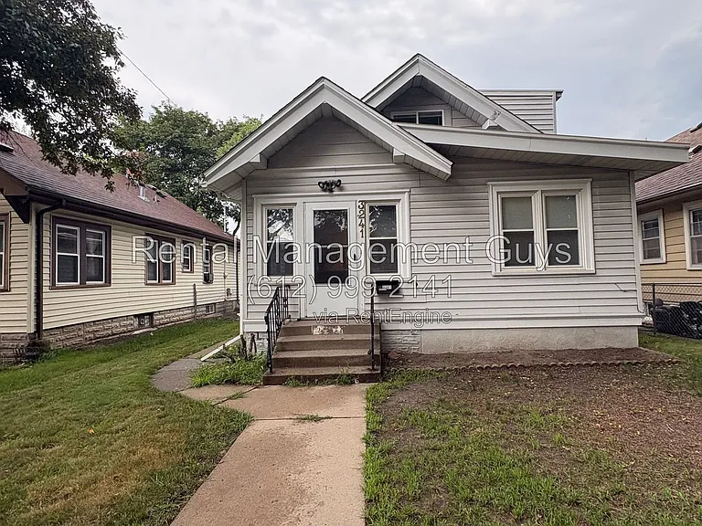 3241 Humboldt Ave N — Photo 22