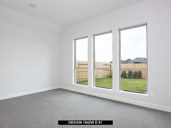 4th image of 21135 Secret Garden Ln