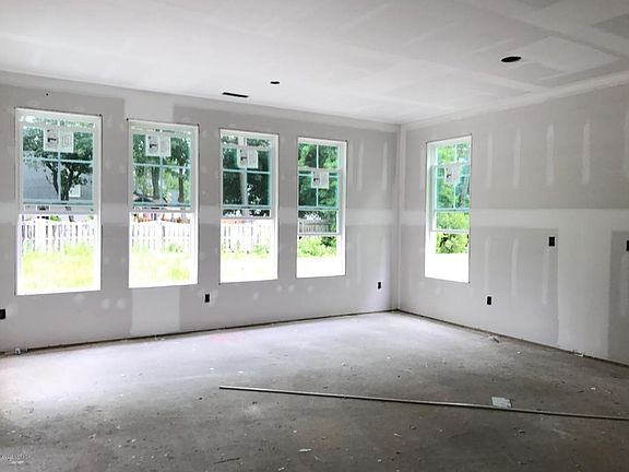 5th image of 5121 Laurenbridge Ln